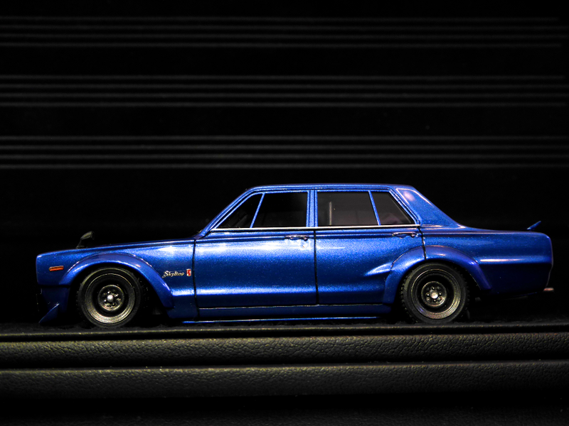 Illustration for article titled LaLD Car Week 2018 - 4 Door Blue Racer